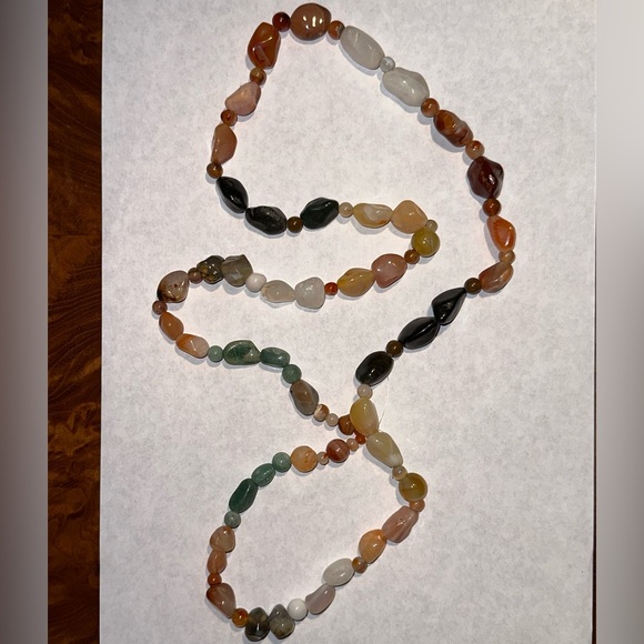 Beautiful Long Necklace, Beautifully Handmade, (PLEASE FEEL FREE TO SEND OFFERS) - Picture 2 of 3